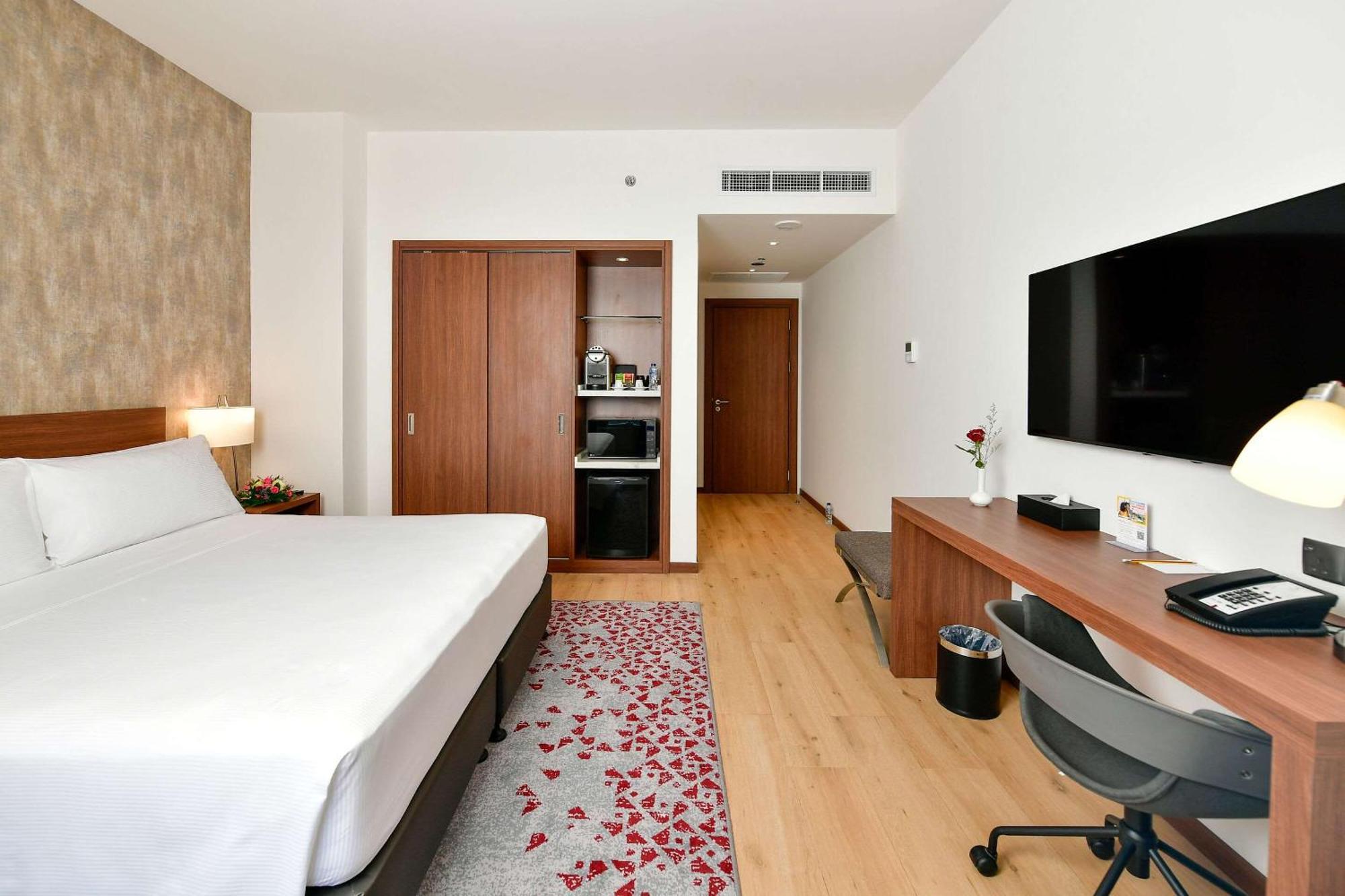 Comfort Hotel Riyadh Olaya Riade Exterior foto