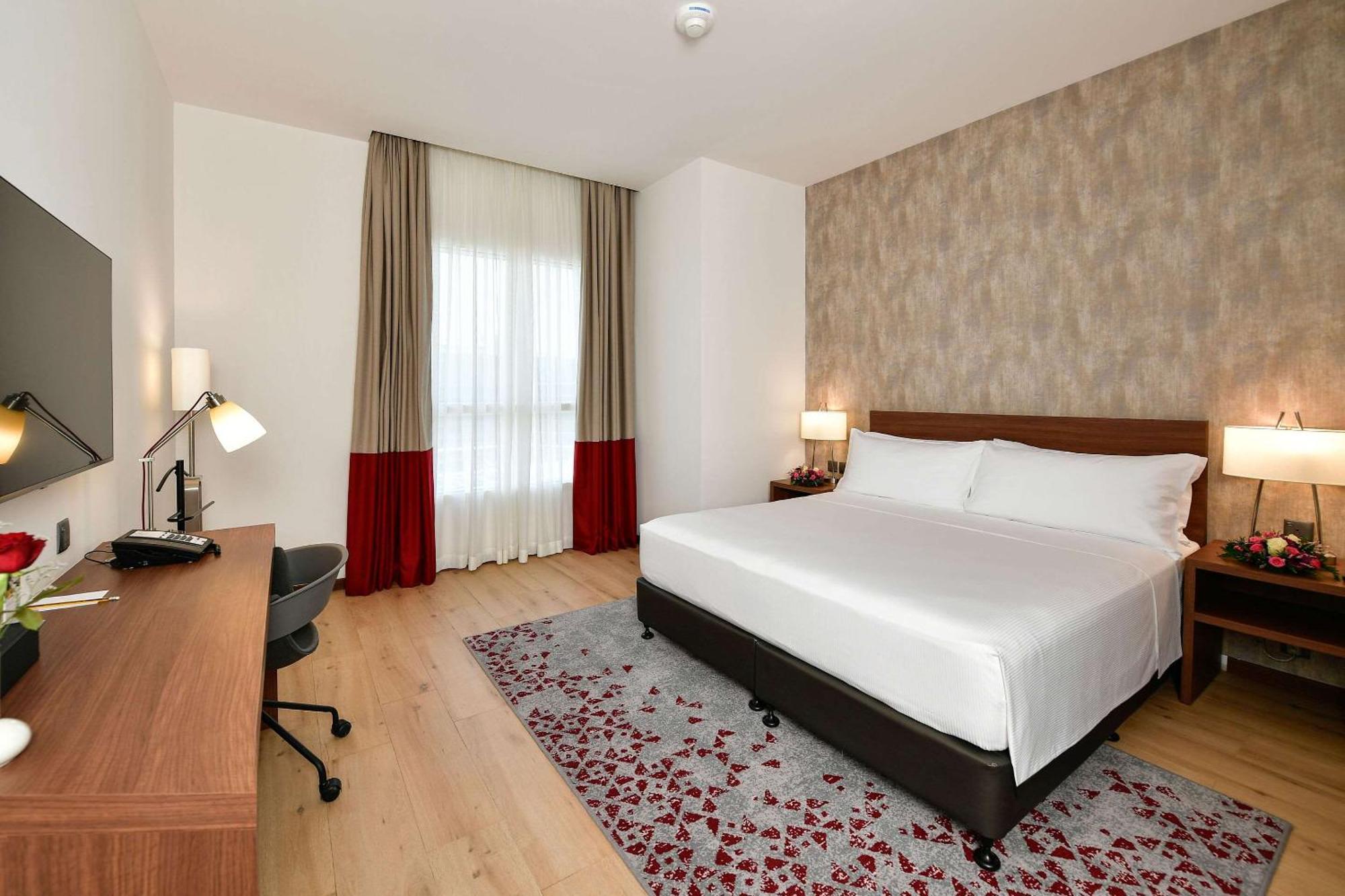 Comfort Hotel Riyadh Olaya Riade Exterior foto