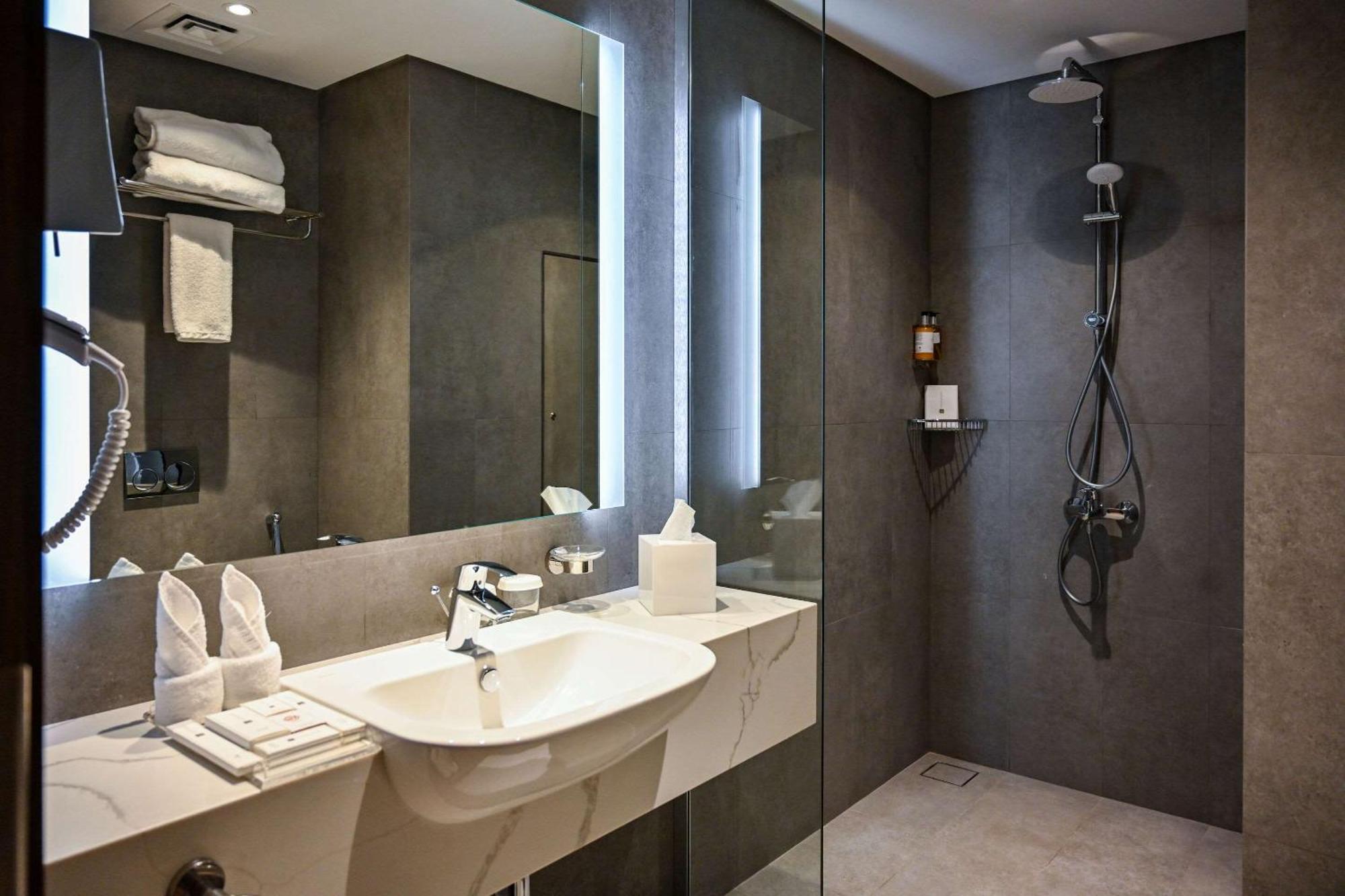 Comfort Hotel Riyadh Olaya Riade Exterior foto