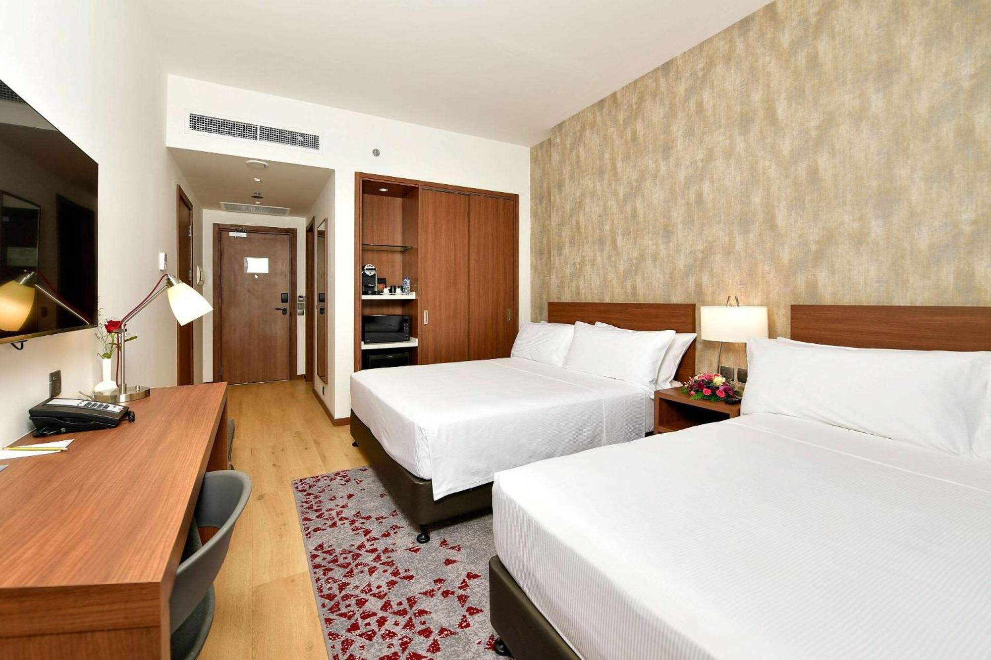 Comfort Hotel Riyadh Olaya Riade Exterior foto