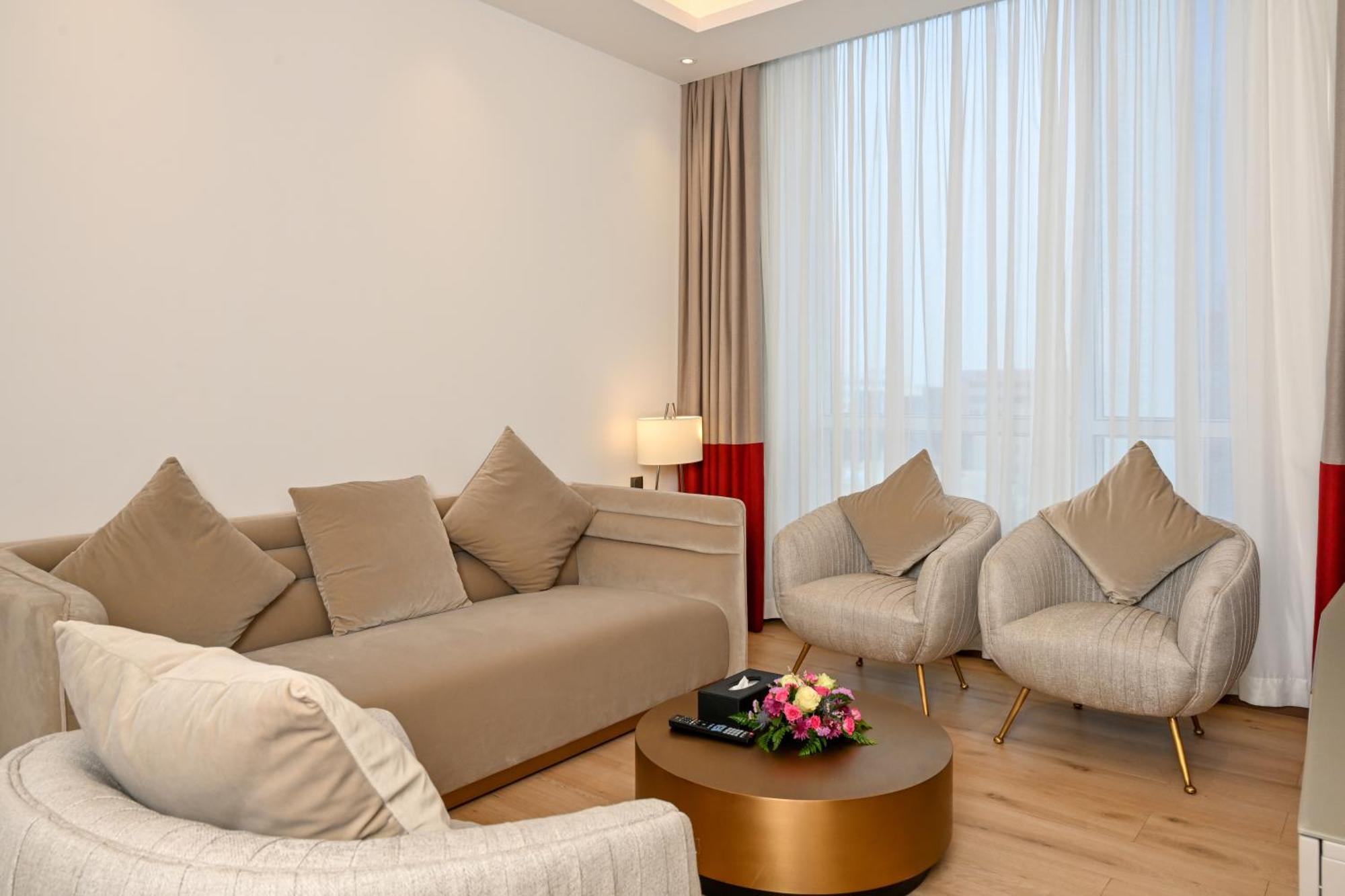 Comfort Hotel Riyadh Olaya Riade Exterior foto